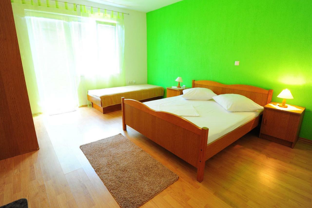 Apartmani Margeta Rab Town Zewnętrze zdjęcie
